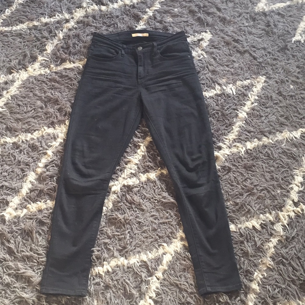 Levi’s 721 high rise skinny jeans in black